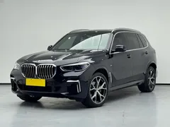 2022 BMW X5 40Li M, чёрный — фото 1