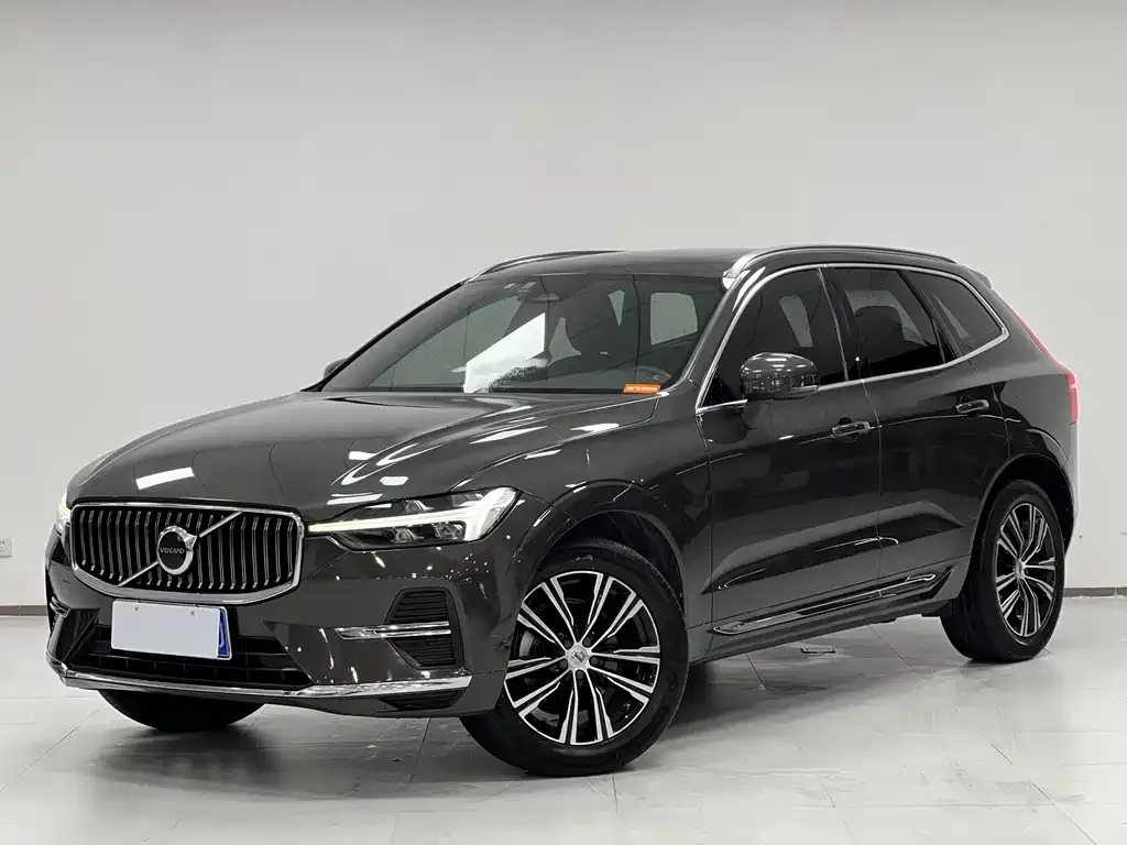 2022 Volvo XC60 B5 4WD Luxury