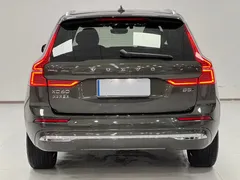 2022 Volvo XC60 B5 4WD Luxury — фото 14