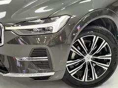 2022 Volvo XC60 B5 4WD Luxury — фото 17