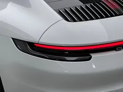 2023 Porsche 911 Carrera 4 3.0T, белый — фото 19