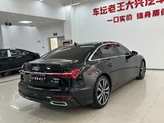 2021 Audi A6L 45 TFSI quattro Select Sport, чёрный — фото 7