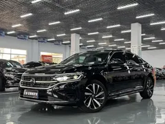 2022 Volkswagen Passat 330TSI Premium, чёрный — фото 1
