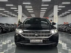 2022 Volkswagen Passat 330TSI Premium, чёрный — фото 2