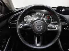 2021 Mazda 3 2.0L AT, чёрный — фото 13