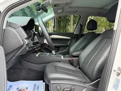2020 Audi Q5L 40 TFSI, белый — фото 11