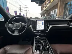 2022 Volvo XC60 4WD Zhiyi Luxury, белый — фото 14