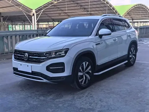 2021 Volkswagen Tayron 330TSI 2WD