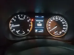2022 Nissan Sylphy 1.6L XL CVT — фото 12