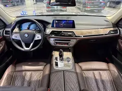 2019 BMW 7 Series 740Li — фото 7