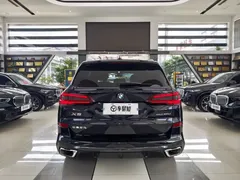 2022 BMW X5 40Li M, чёрный — фото 13
