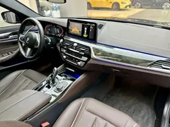 2022 BMW 5 Series 5 530Li M, чёрный — фото 6