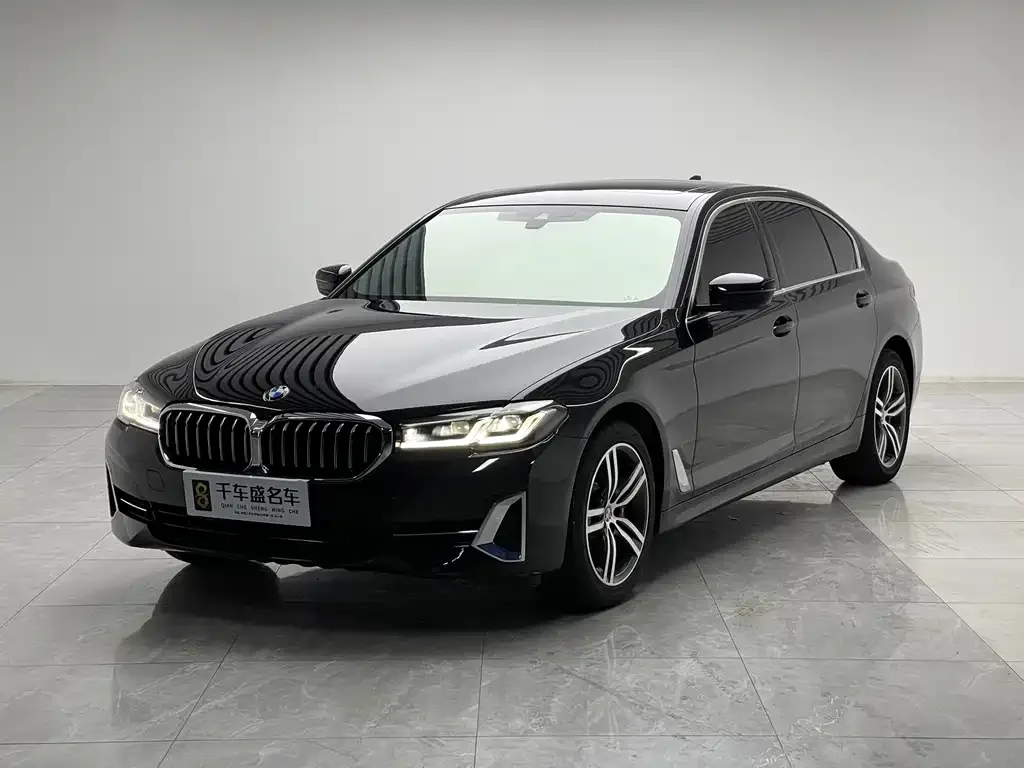 2022 BMW 5 Series 530Li Leading Luxury Package