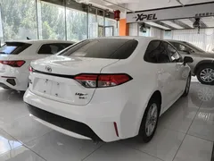 2022 Toyota Levin 185T CVT Luxury, белый — фото 6