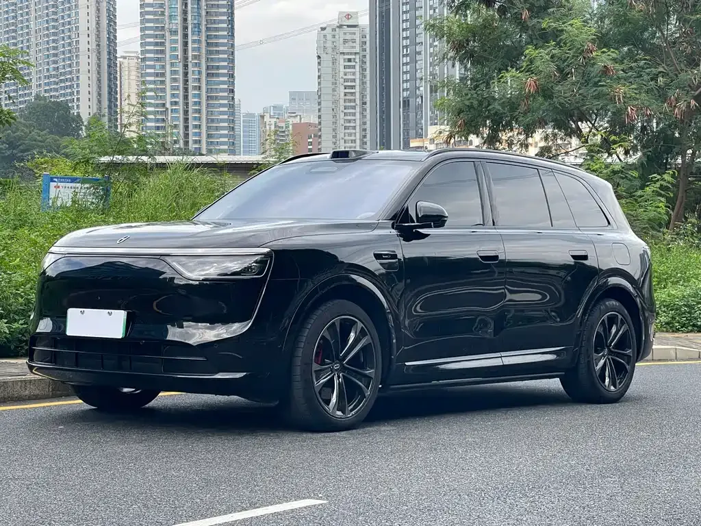 2025 Aito M8 Max+ 53.4kWh 6 192