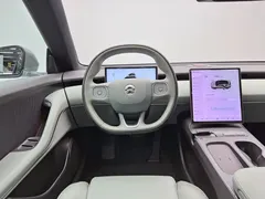 2024 Nio ET5T 75kWh Touring, зелёный — фото 20