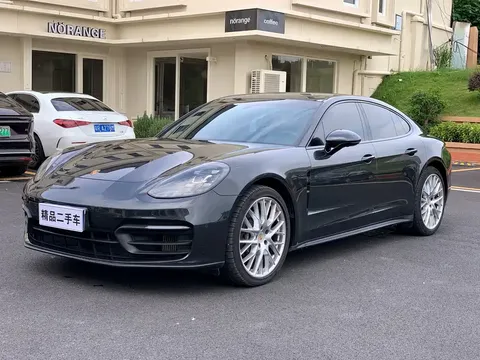 2023 Porsche Panamera 2.9T