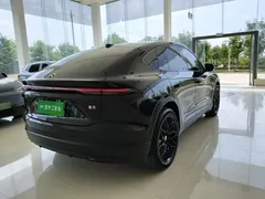 2024 Nio EC6 75kWh, чёрный — фото 5