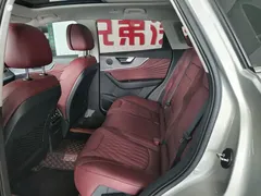 2023 Hongqi HS5 2.0T 4WD Pro — фото 6