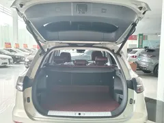 2023 Hongqi HS5 2.0T 4WD Pro — фото 14