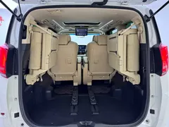 2021 Toyota Alphard Hybrid 2.5L Premium, белый — фото 12
