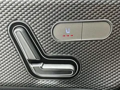 2023 Mercedes-Benz A-Class A 180 L, белый — фото 12