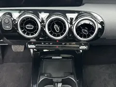 2023 Mercedes-Benz A-Class A 180 L, белый — фото 13