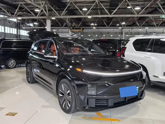 2025 Li Auto L7