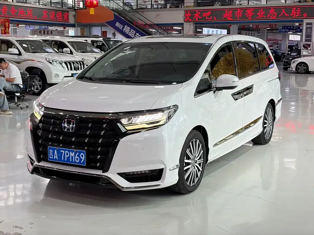 2022 Honda Elysion 2.0L e:HEV Supreme