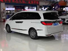 2022 Honda Elysion 2.0L e:HEV Supreme, белый — фото 9