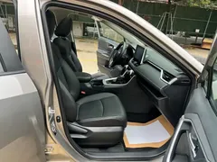 2022 Toyota RAV4 2.0L CVT 2WD Fashion — фото 8