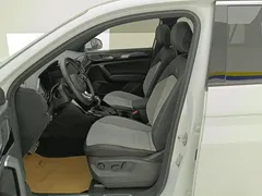 2022 Volkswagen Tayron 380TSI 4WD R-Line, белый — фото 9