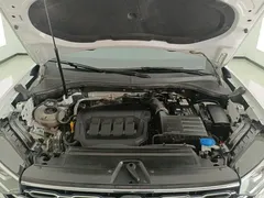 2022 Volkswagen Tayron 380TSI 4WD R-Line, белый — фото 10