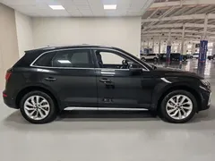 2022 Audi Q5L 40T, чёрный — фото 18