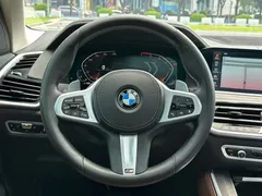 2021 BMW X5 xDrive30i M, чёрный — фото 10
