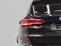 2022 BMW X5 30Li M Sport Package, чёрный — фото 33