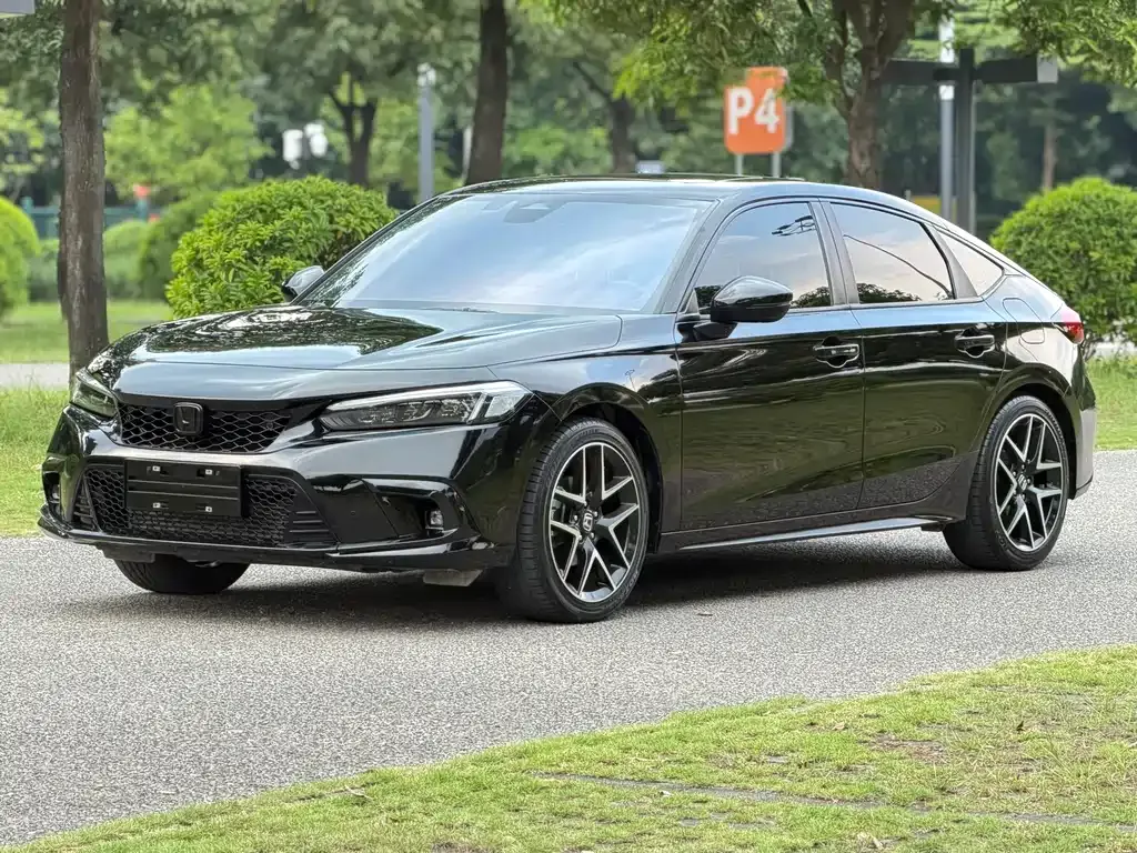 2023 Honda Civic Hatchback 240TURBO MT