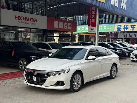 2022 Honda Accord 260TURBO Luxury