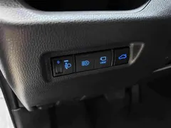 2022 Toyota RAV4 2.0L CVT 4WD Premium, белый — фото 5