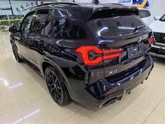2022 BMW X3 Premium M Night Package, чёрный — фото 4