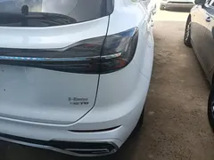 2023 Hongqi HS5 2.0T Pro, белый — фото 8