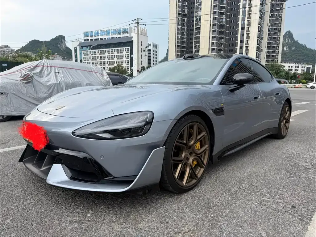 2025 Xiaomi SU7 Ultra Ultra