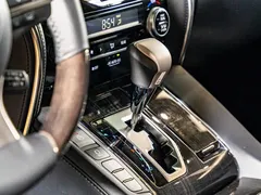 2020 Lexus LM 300h, чёрный — фото 14