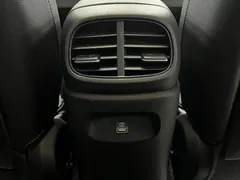 2022 Hyundai Elantra 1.5L CVT LUX Premium — фото 18