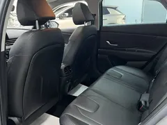 2022 Hyundai Elantra 1.5L CVT LUX Premium — фото 19