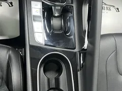 2022 Hyundai Elantra 1.5L CVT LUX Premium — фото 22