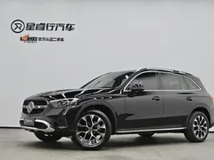 2023 Mercedes-Benz GLC 260 L 4MATIC Luxury 5-seat, чёрный — фото 1