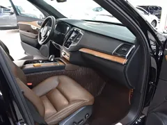 2021 Volvo XC90 B5 Luxury 5-seat, чёрный — фото 12