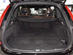 2021 Volvo XC90 B5 Luxury 5-seat, чёрный — фото 14