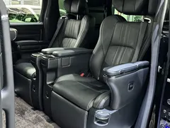 2020 Lexus LM 300h, чёрный — фото 13